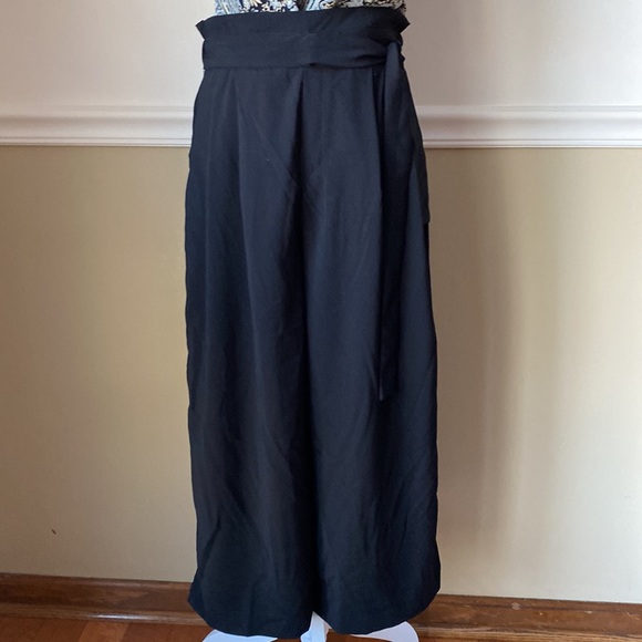 Zara Wide Leg Crop Pants - Women’s Black - Picture 3 of 7